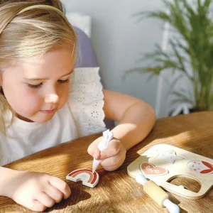 Mentari Wooden Toys | Pretend Play>Cookie Cutting Puzzle Set - 2+