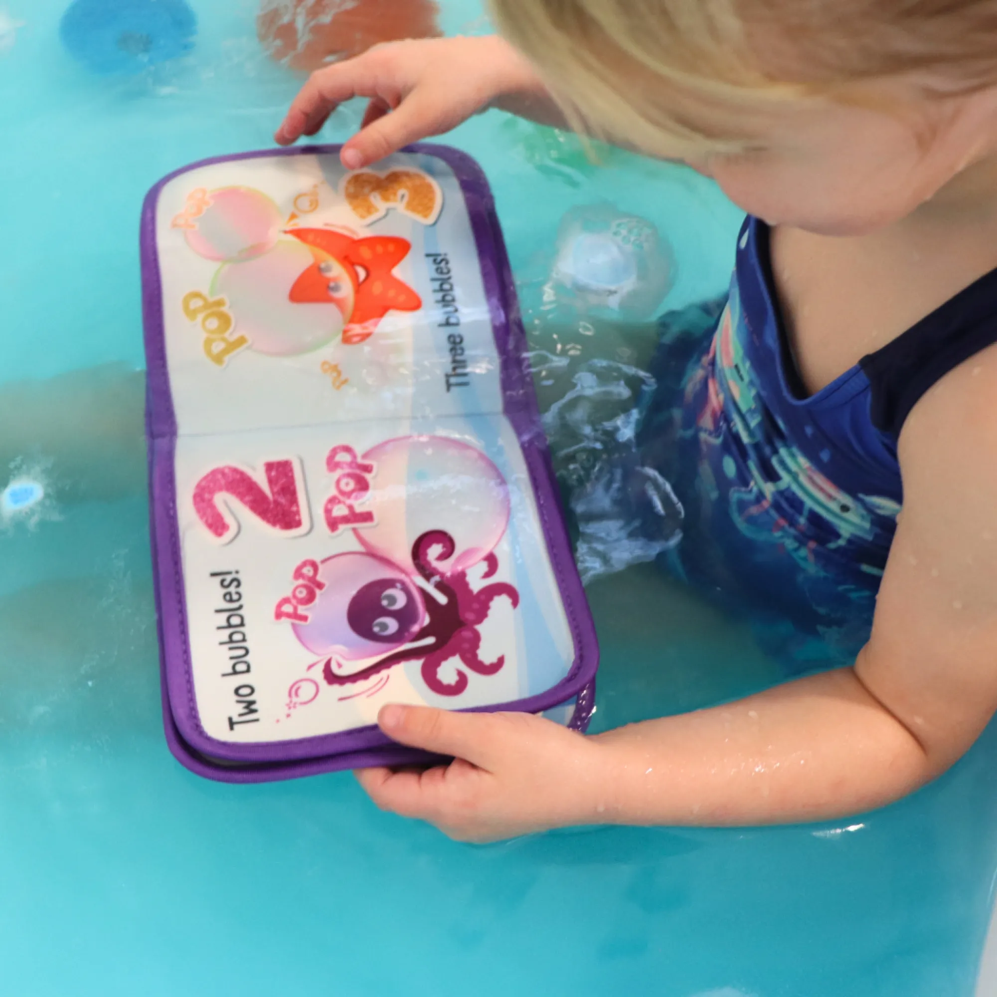 jellystone__bubble_pop_ba_2.webp Jellystone Books | Outlet>- Bubble Pop Baby Bath Book - 6M+