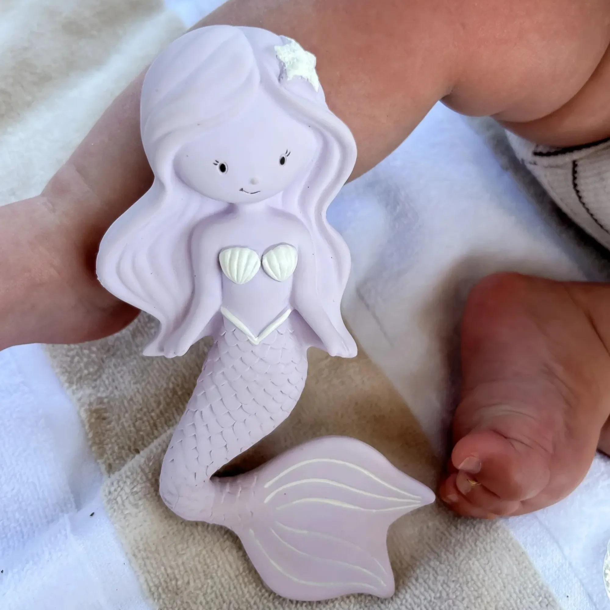 maeve_the_mermaid_teether_7.webp Winnie Parkes Teethers & Rattles | Eco>Maeve the Mermaid Teether Toy - 0+