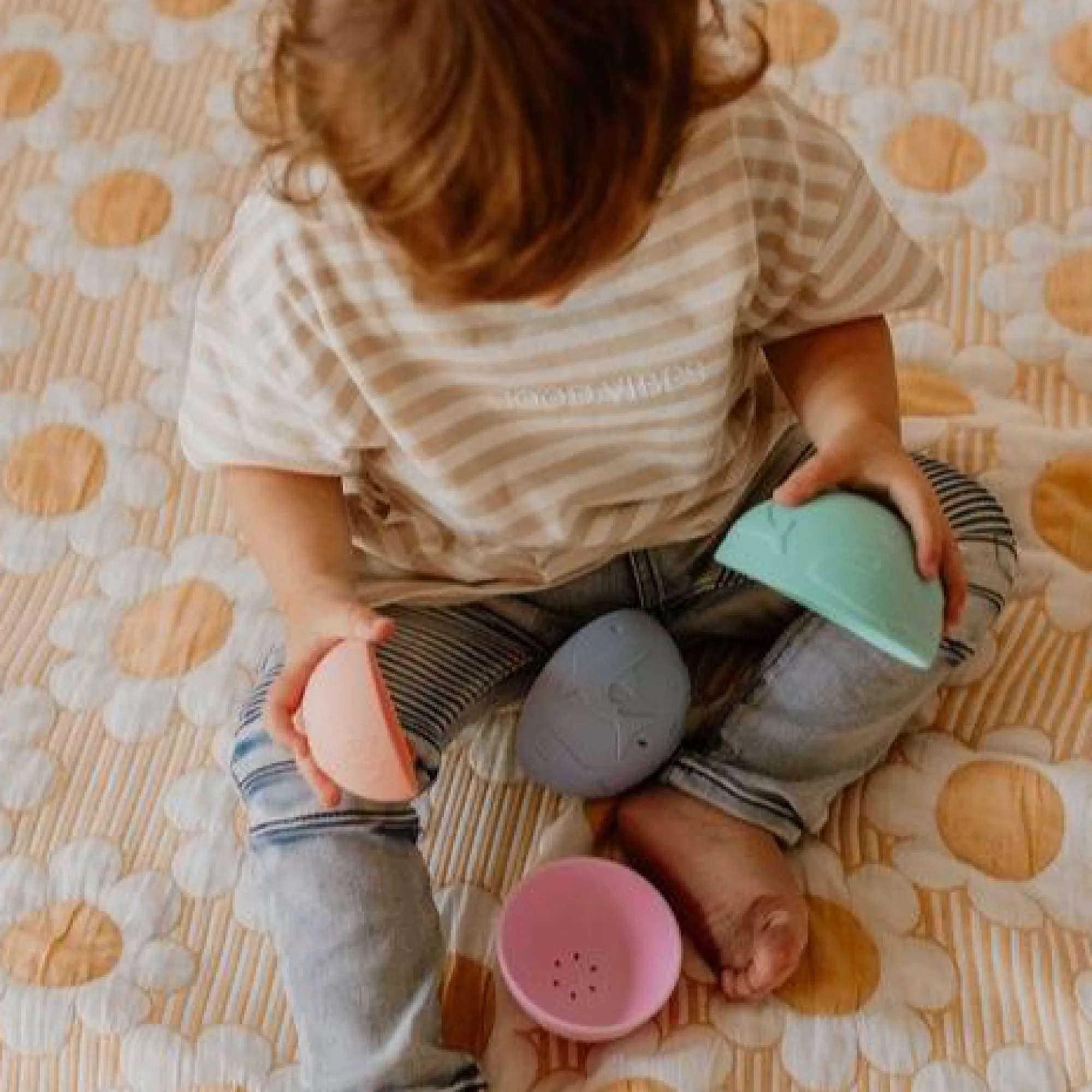 ocean_stacking_cups__rain_0.webp Jellystone Sensory | Outlet>Ocean Stacking Cups - Rainbow Pastel & Ocean