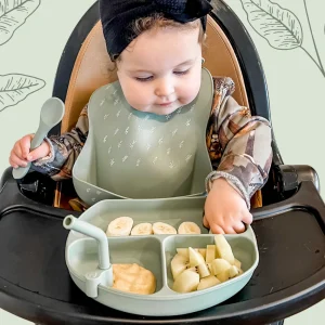 All4Ella Travel | Feeding & Hydration>Silicone Plate with Straw & Spoon - Olive
