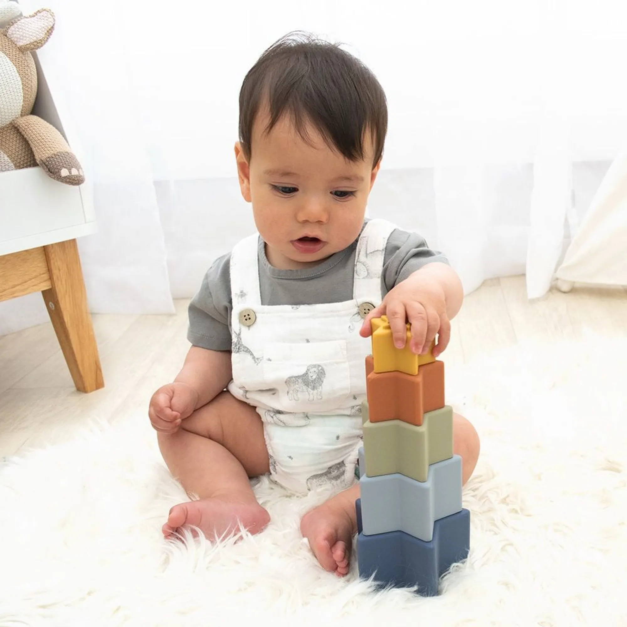 silicone_stars_nesting_bl_0.webp Playground Baby | Outlet>Silicone Stars Nesting Blocks - Pastel & Blue - 6M+