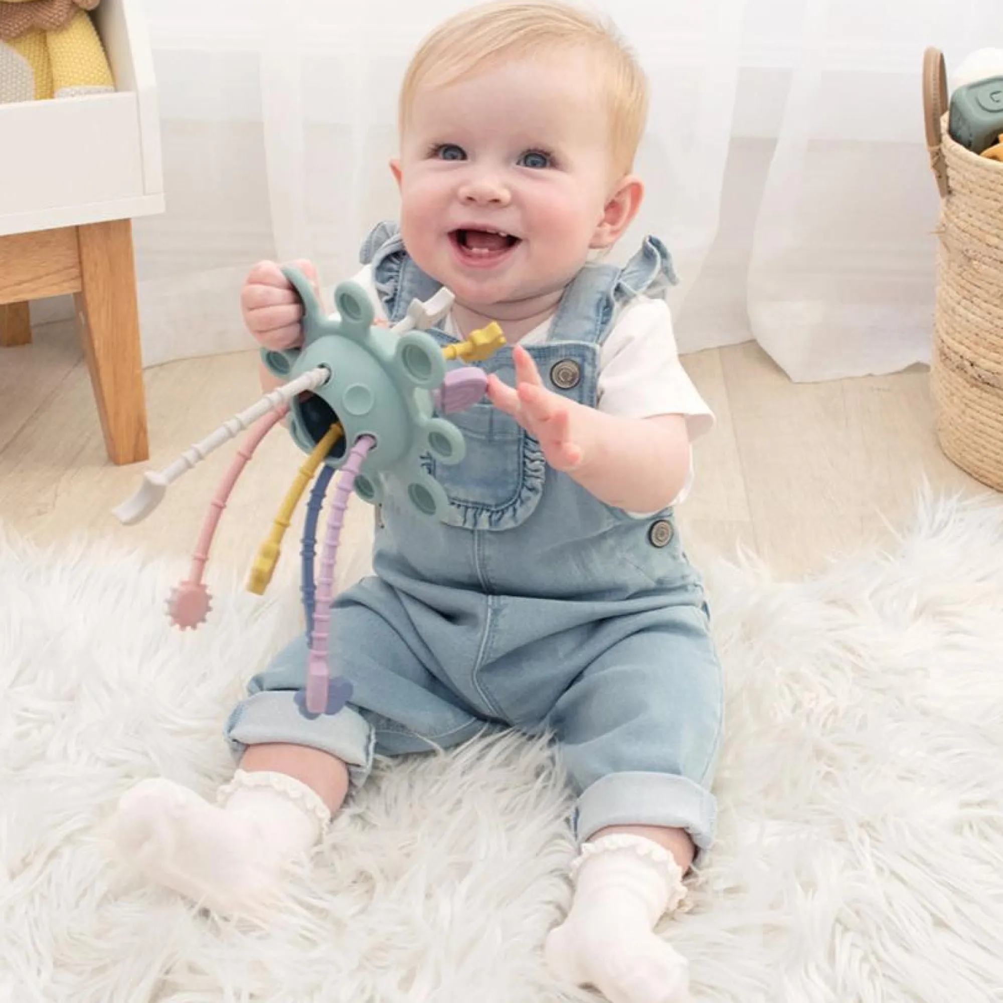silicone_zippy_activity_m_2.webp Playground Travel | Baby>Silicone Zippy Activity Multi Toy - 10M+