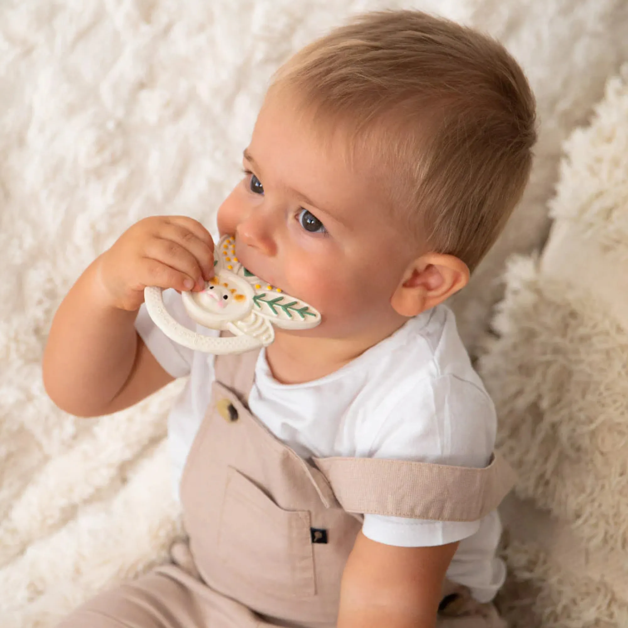 sophie_girafe__mille_feui_2.webp Sophie La Giraffe Outlet>Sophie Girafe - Mille Feuille Teething Ring - 0+