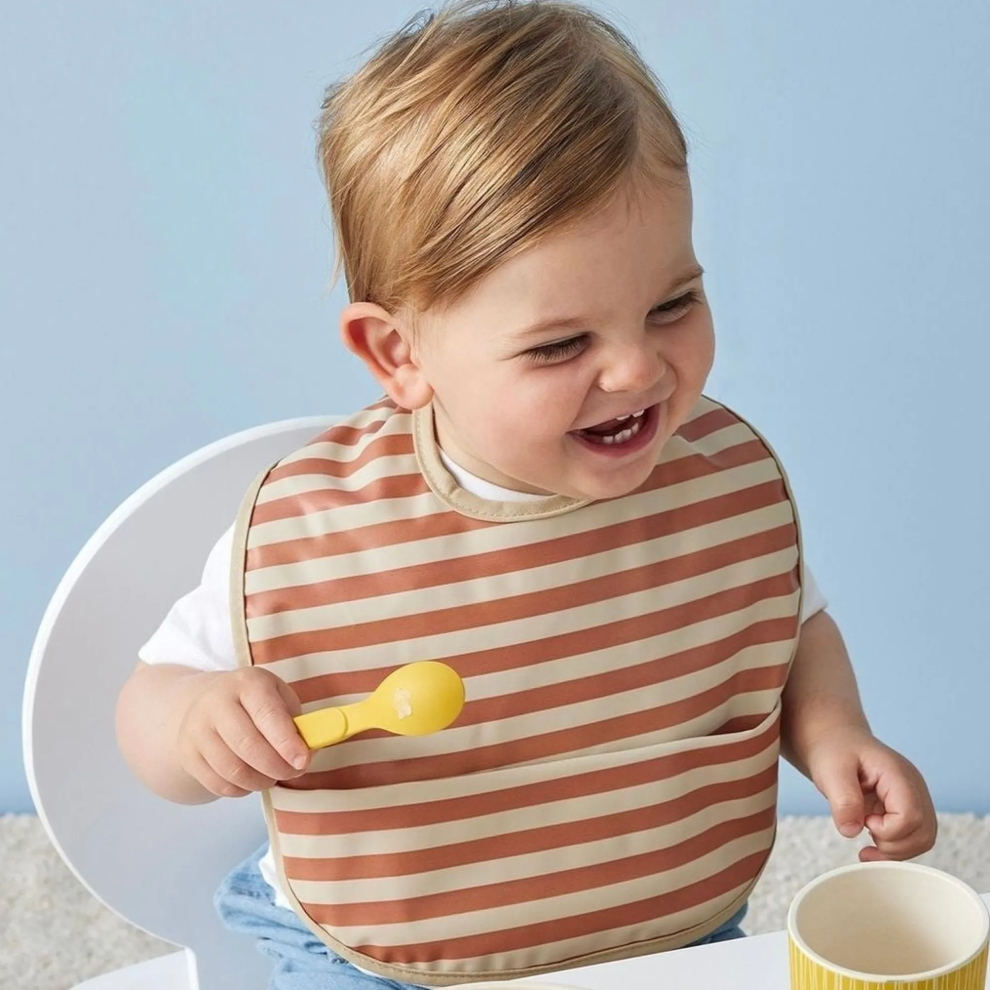 traditional_bib_m__design_4.webp Nordic Kids Travel | Feeding & Hydration>Traditional Bib -6M+ (4 designs)