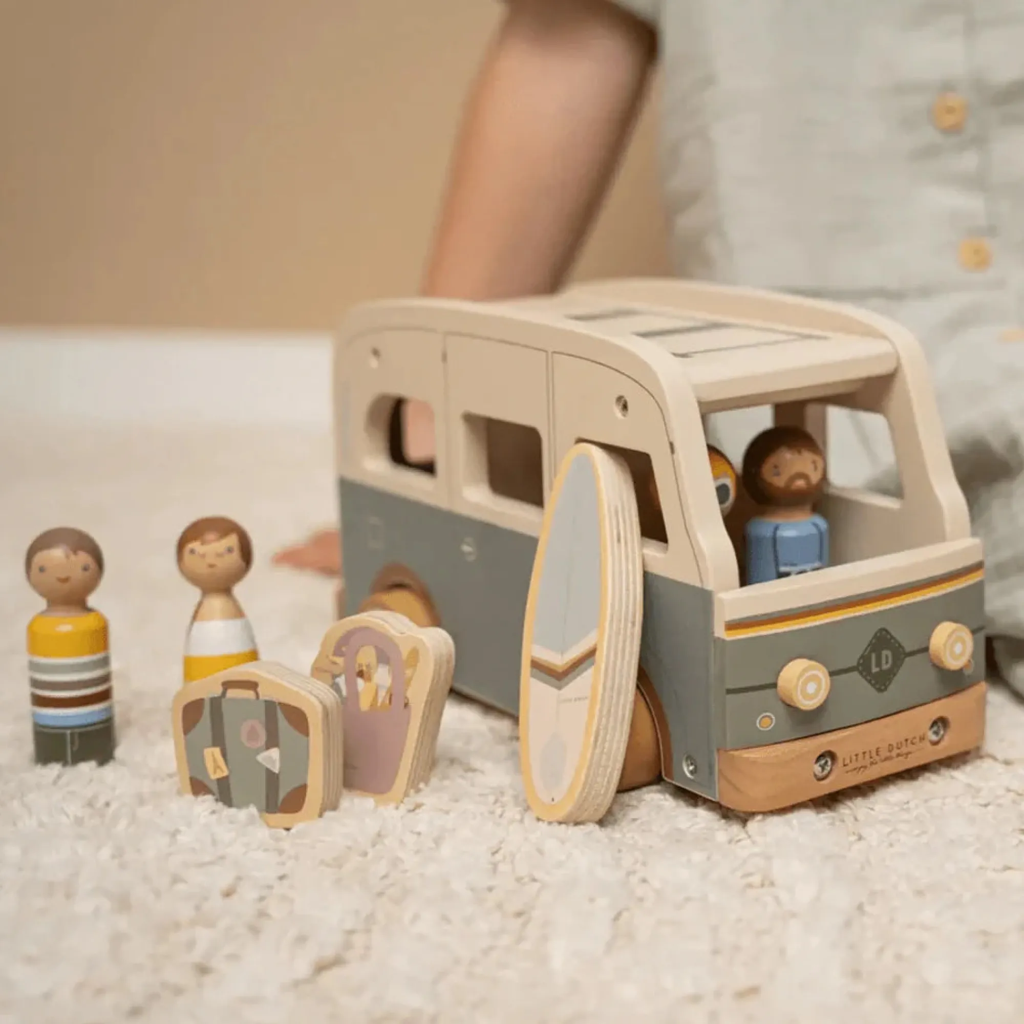 wooden_vintage_campervan__2.webp Little Dutch Travel | 1st Birthday>Wooden Vintage Campervan Toy - 18M+ (due Feb)